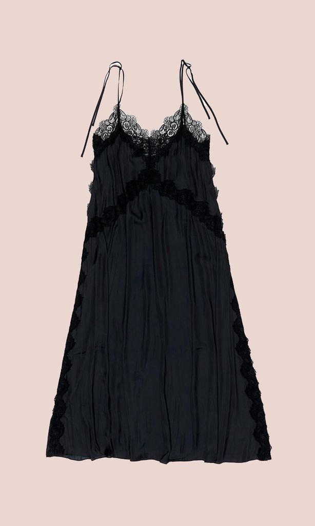 Vestido midi en azul marino (105 euros)