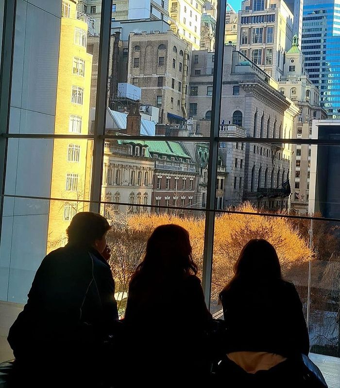 Helena Resano con sus dos hijos en Nueva York 