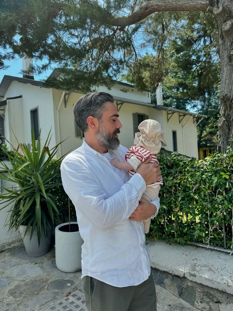 Neslihan Atagül y Kadir Doğulu enternecen con nuevas fotos de su bebé, Aziz
