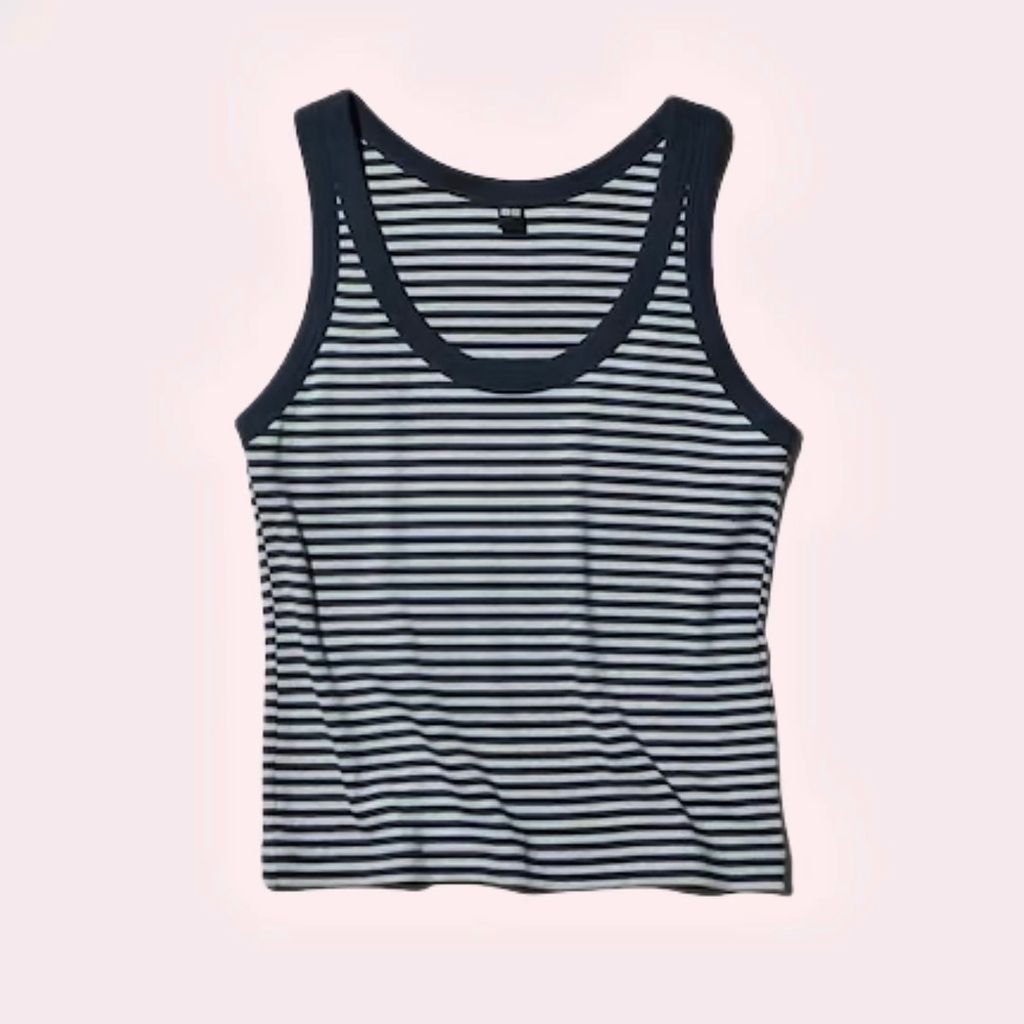 Top Uniqlo estilo navy