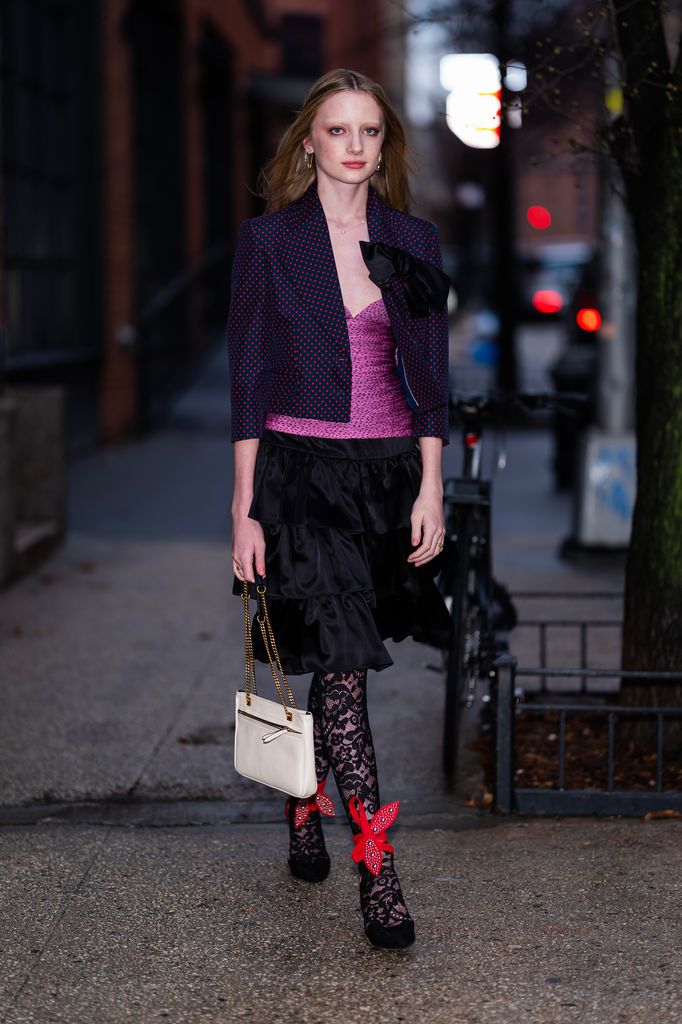 Kai se une al maratón de looks de su madre, Naomi Watts, tras debutar como modelo