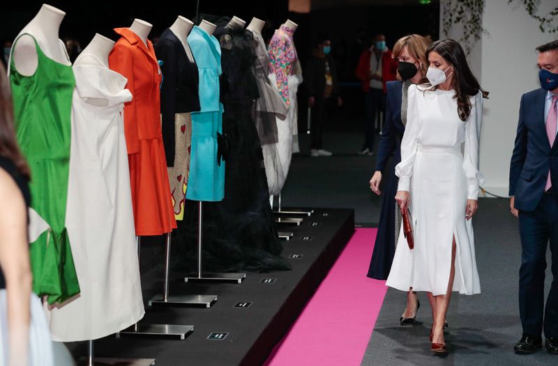 Ha tenido oportunidad de ver una expocisión con diseños icónicos de la moda española
