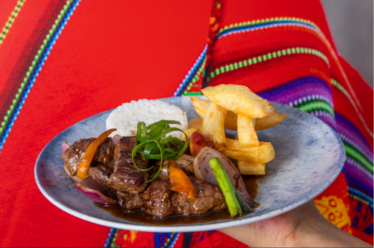 Lomo saltado del restaurante Inti de Oro