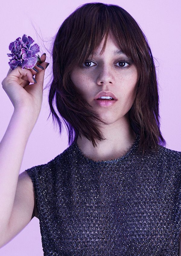 Jenna Ortega, embajadora del perfume Gris Dior