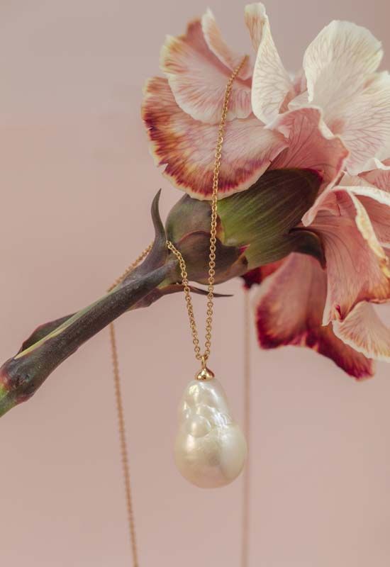 Alhaja firma de joyas