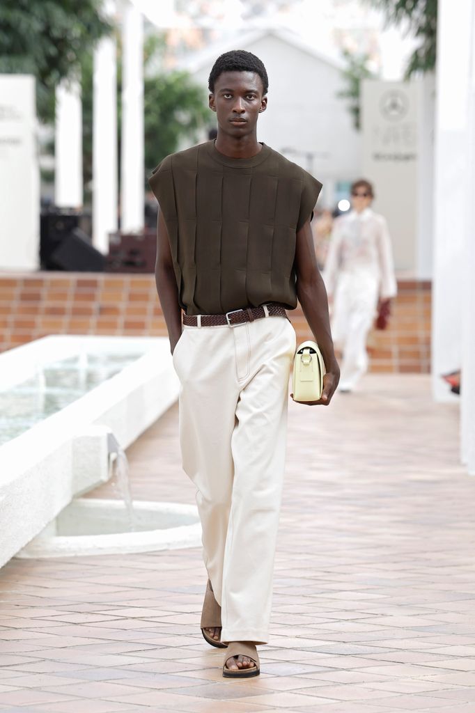 Adolfo Dominguez Primavera Verano 2027 Fashion Week Madrid