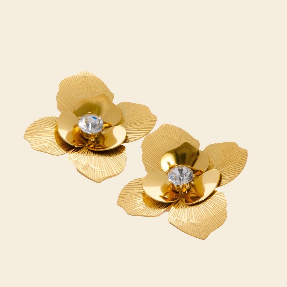 Pendientes invitada boda flores doradas