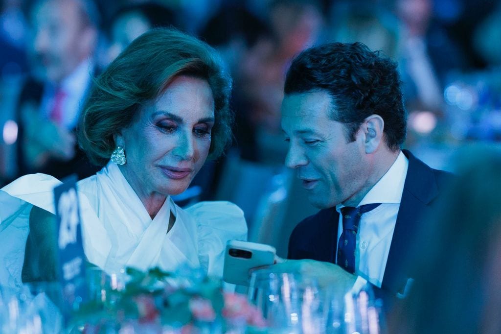 Naty Abascal y José Carlos García Molina durante la velada.