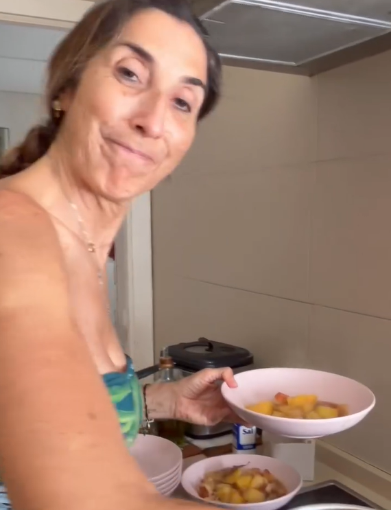 Paz Padilla cocinando