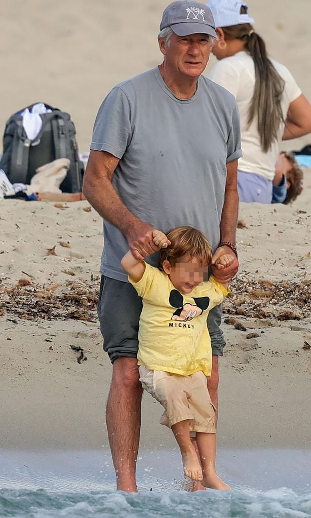 Richard Gere HOLA 4063