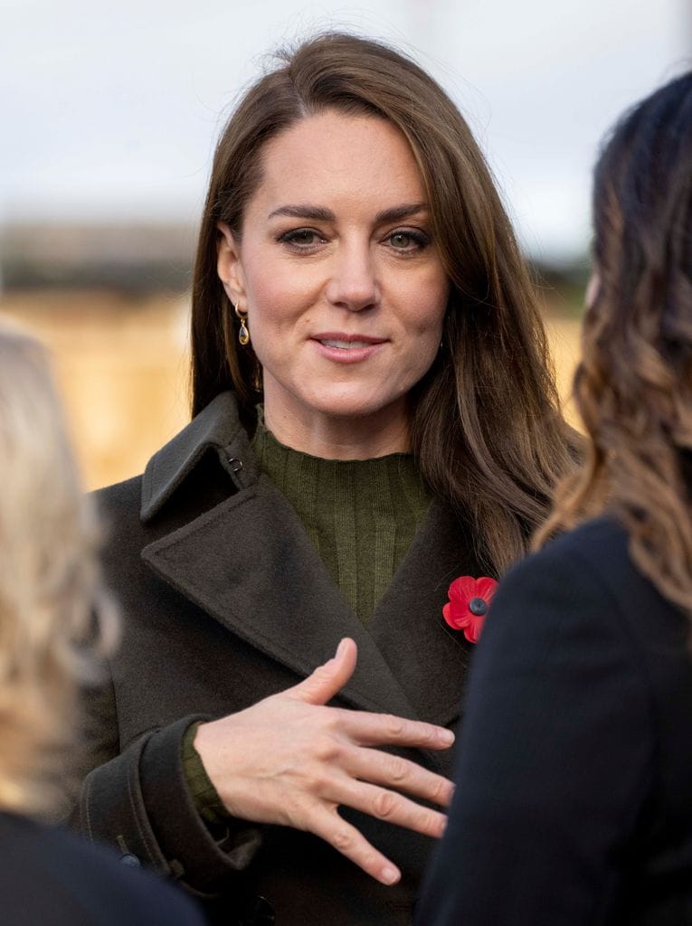 La princesa Kate confiesa las "realidades invisibles" de la maternidad en una carta sobre salud mental y emocional