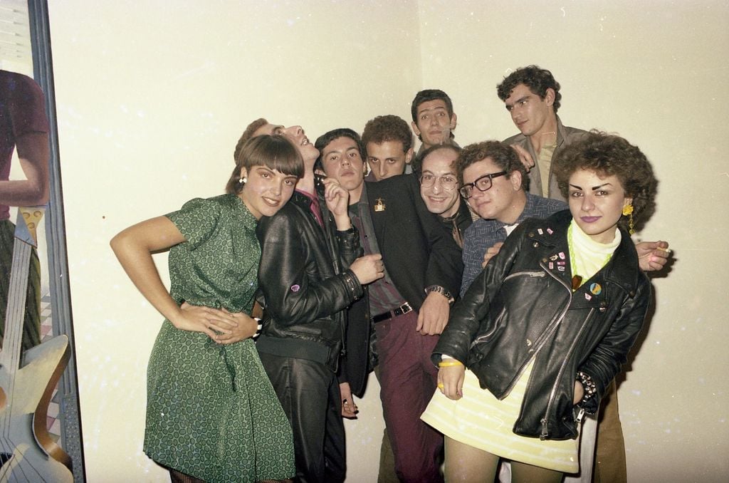 Javier Pérez-Grueso (Furia), Alaska, Tesa Arránz( Zombies), Miguel Ordoñez (Zombies), Herminio Molero, Guillermo Pérez, Villata, Manolo Campoamor, Carlos Berlanga, Bernardo Bonezzi