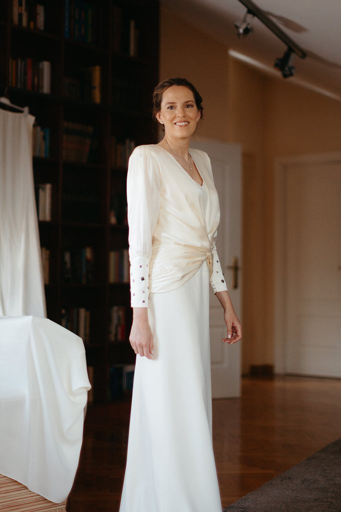 Carmen con vestido de Inés Martín Alcalde