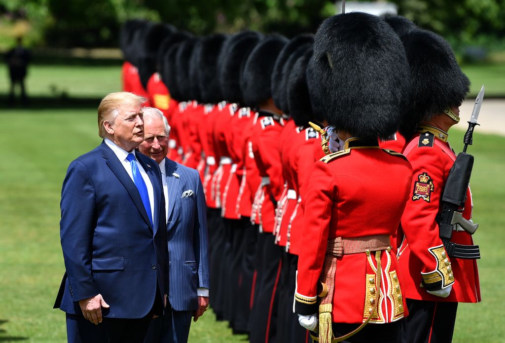 El rey Carlos III invitó a Donald Trump a inspeccionar a la Guardia de Honor.