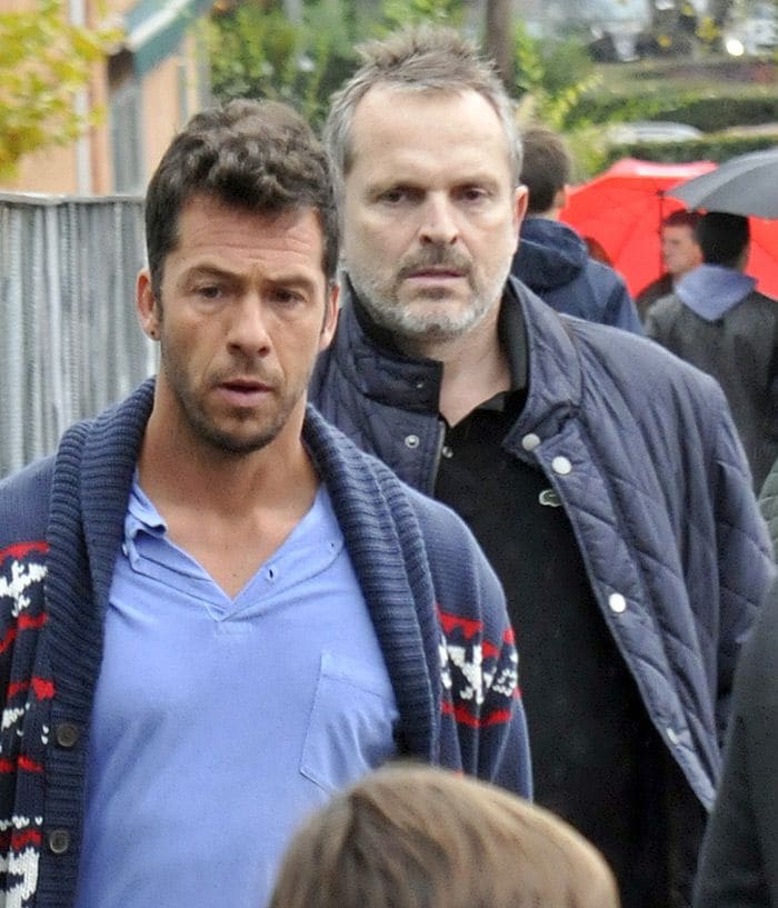 Miguel Bosé y Nacho Palau llegan a un acuerdo para que sus hijos pasen el verano juntos