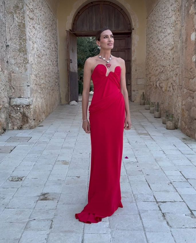 Nieves Álvarez y Eugenia Silva deslumbran en la preboda de los fundadores de Aquazzura