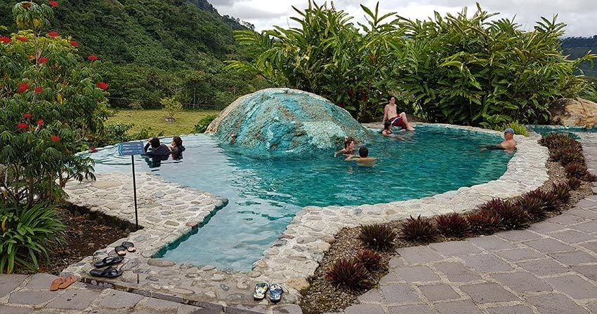 Aguas Termales en la Hacienda Orosi, Costa Rica