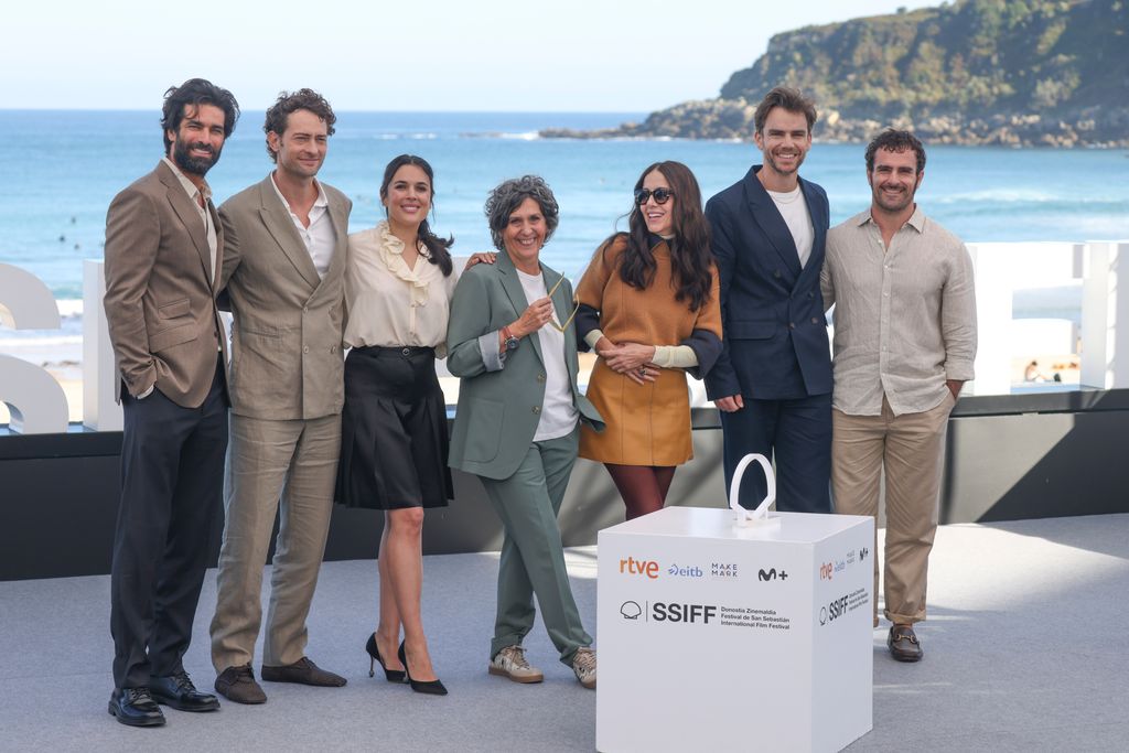 Rubén Cortada, Peter Vives, Adriana Ugarte, Elvira Minguez, Cecilia Suarez y Jeremy Neumark presentan 'Sira' 