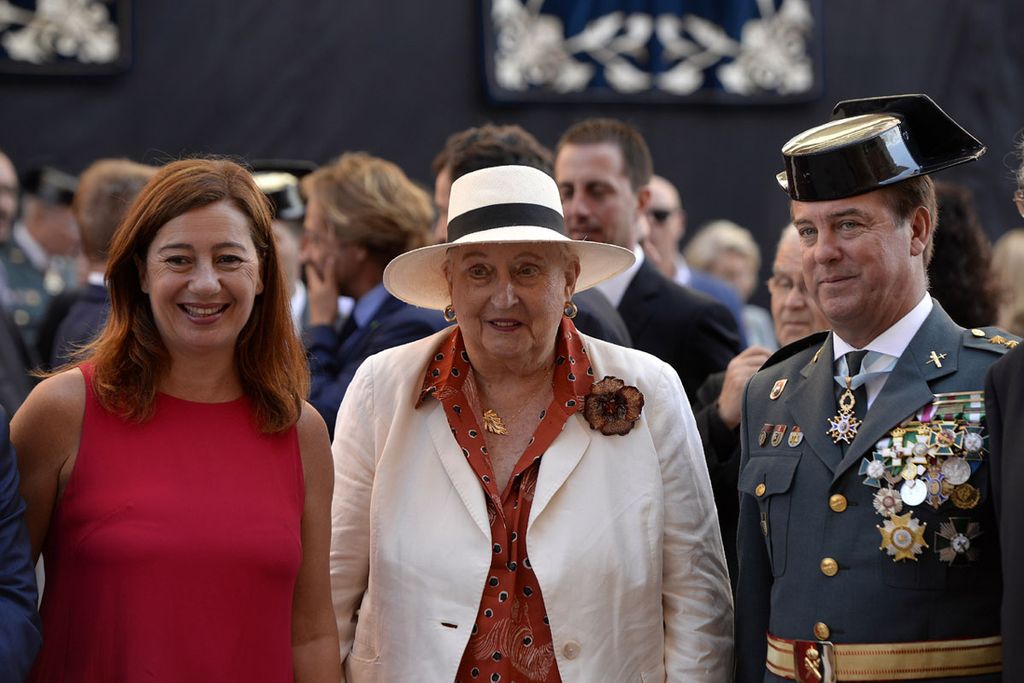 La infanta Pilar en un acto de la Guardia Civil en Palma de Mallorca