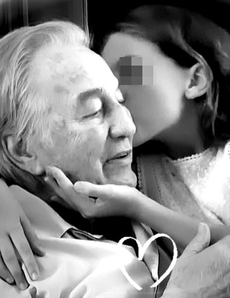 Los gestos de cariño de las niñas hacia su abuelo