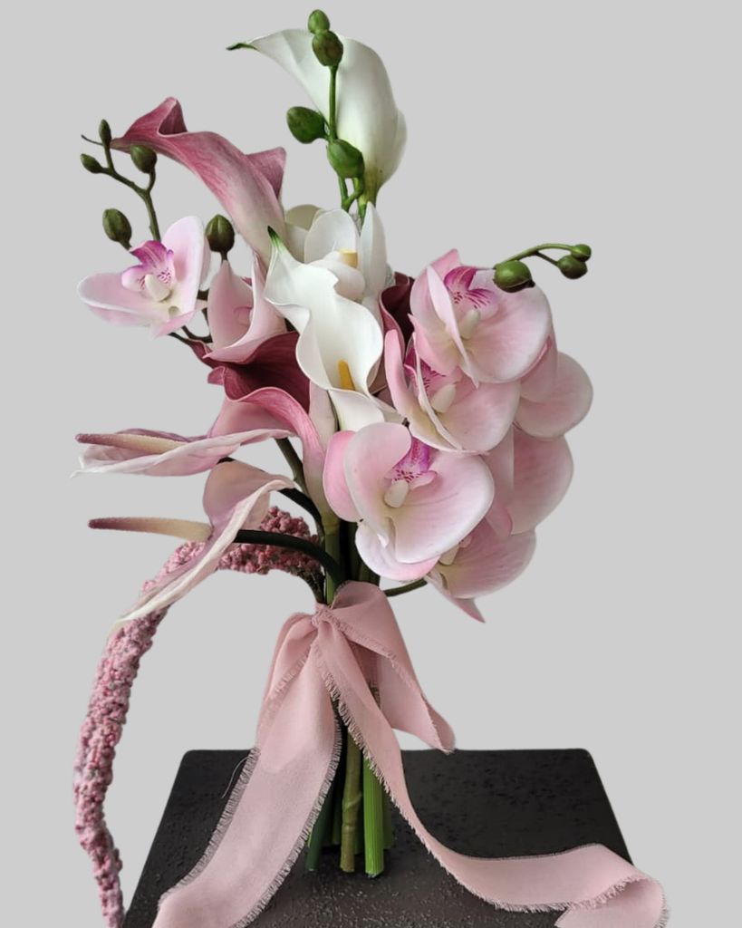 Ramo de novia con amaranthus rosa