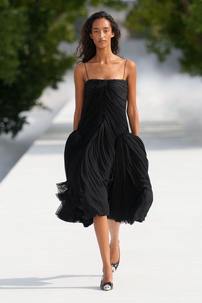 Paris Fashion Week: Dior Primavera Verano 2027