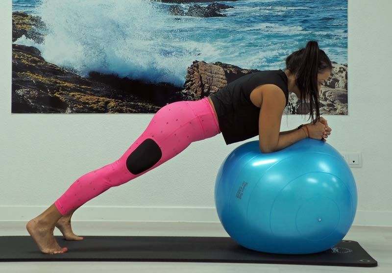 Ejercicios con 'fitball' para tonificar tu cuerpo