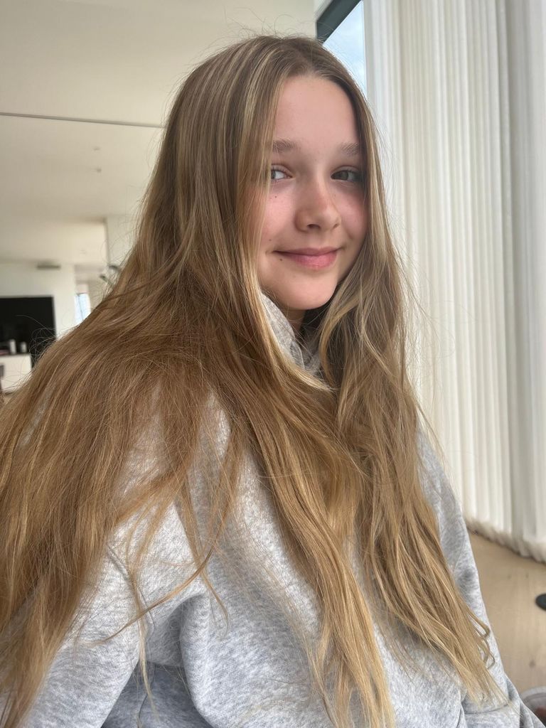 Harper Beckham respondió a la felicitación de su mamá.