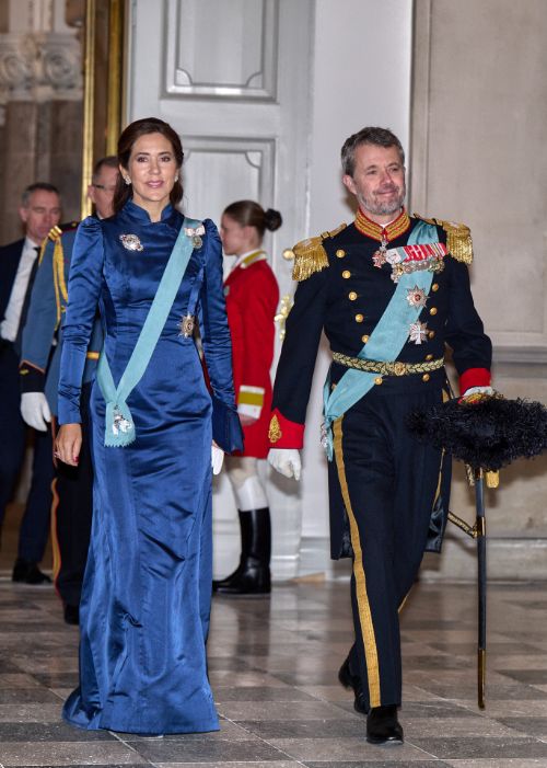 Mary y Federico de Dinamarca acompañan a la reina Margarita en los últimos compromisos de su reinado