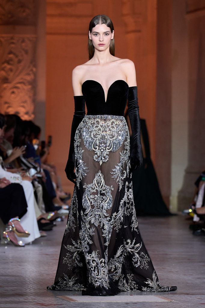 Desfile Zuhair Murad Otoño/Invierno 2025-2026