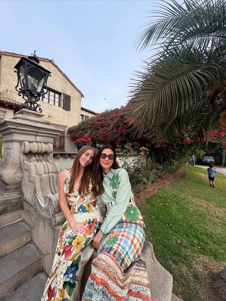 Sassa de Osma pasando la Navidad en Lima, Perú con su familia.