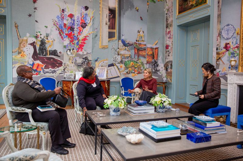 Máxima de Holanda con su perro  'Mambo'