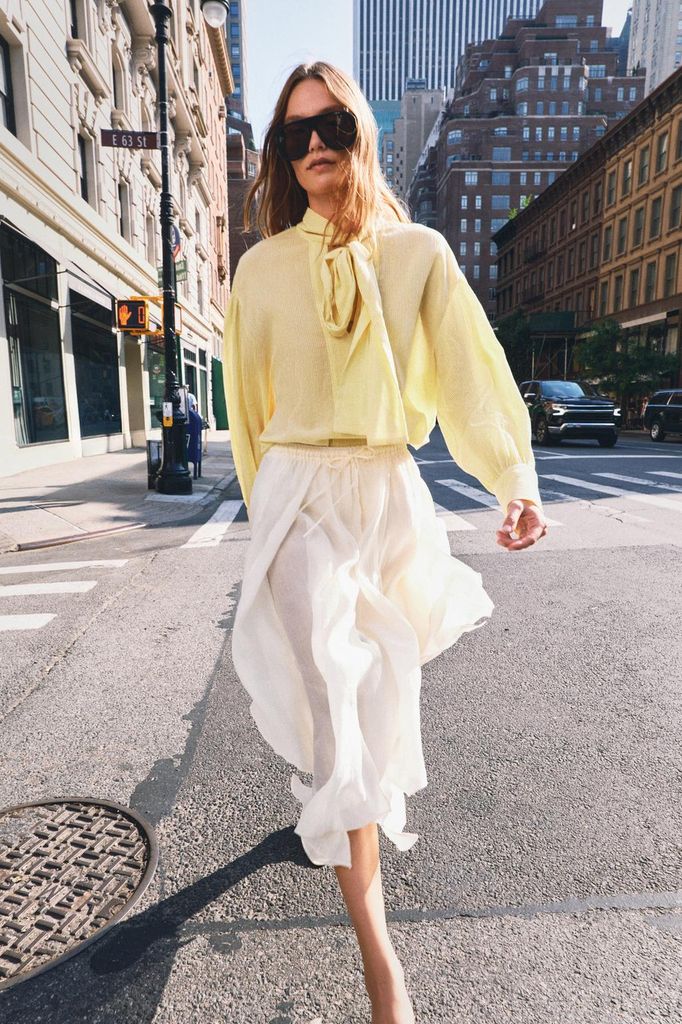 Blusas verano Zara mayo 2026