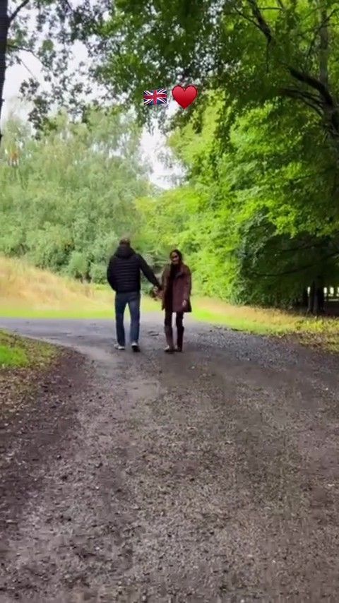 El príncipe Harry y Meghan han disfrutado de tranquilos paseos por el bosque.