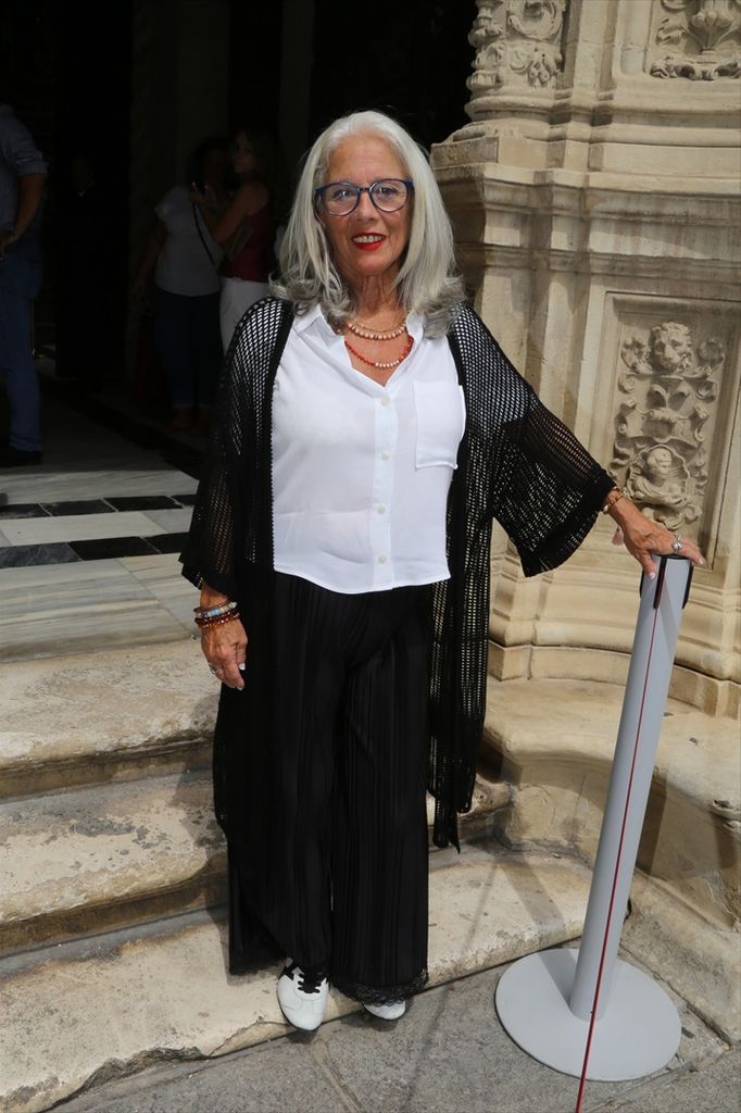 Isabel Jiménez, hermana de Marí­a Jiménez, en la capilla ardiente de la cantante en el ayuntamiento de Sevilla, a 07 de septiembre de 2023