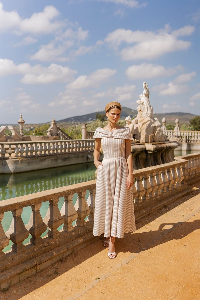Vestidos de invitada para bodas de primavera Strena