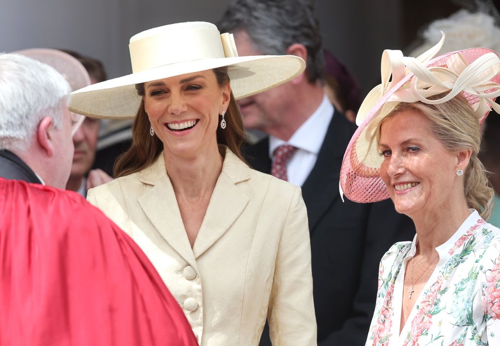 Kate Middleton y Sophie de Edimburgo en el desfile de la Orden de la Jarretera