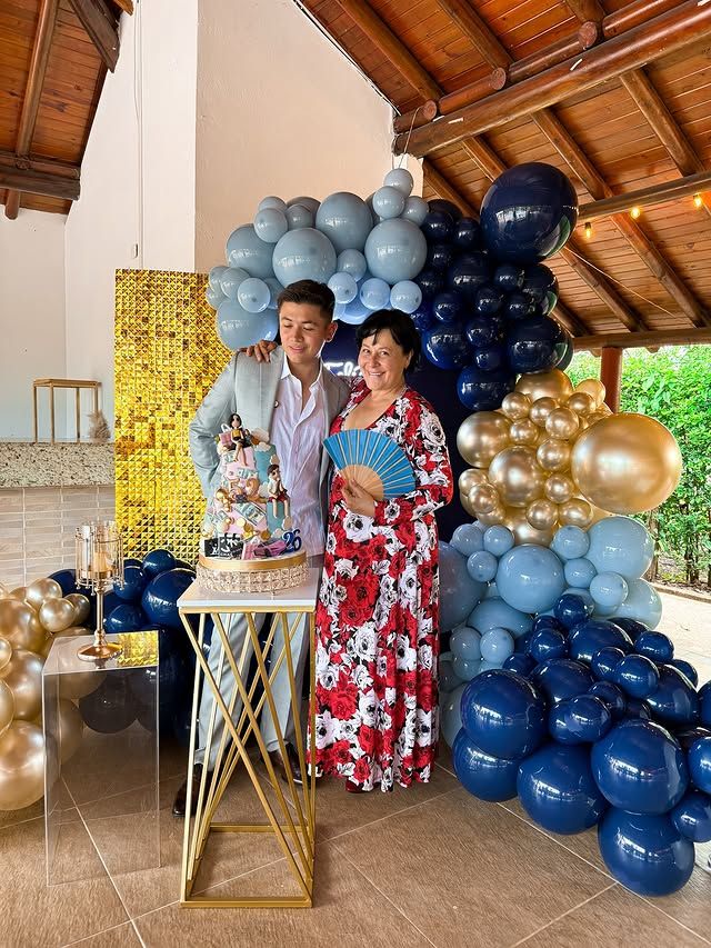 Jim Velásquez y Alina Lozano