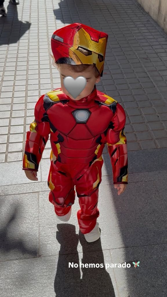 El pequeño, transformado en Ironman