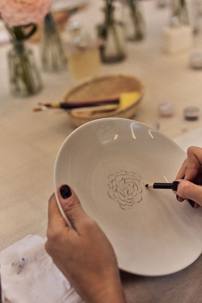 El aroma femenino y la emoción, pura inspiración creativa