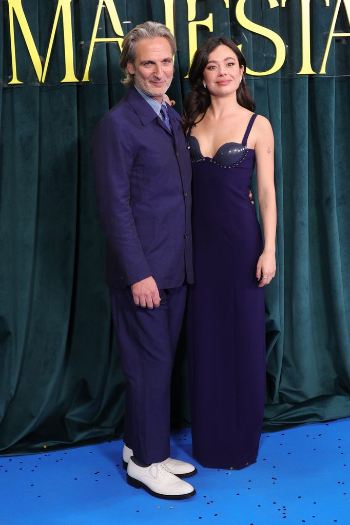 Anna Castillo y Ernesto Alterio en la premiere de 'Su majestad'