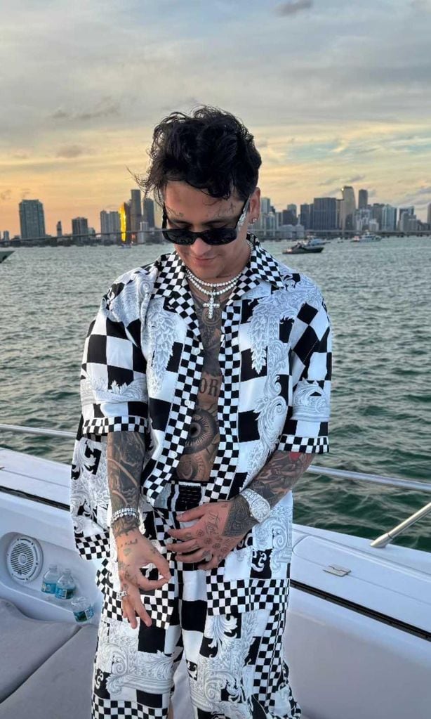 christian nodal