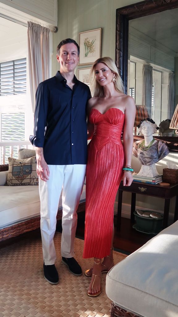 La hija del presidente de EEUU llevó este largo vestido rojo