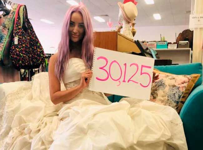 La novia ya ha podido pagar parte de su vestido