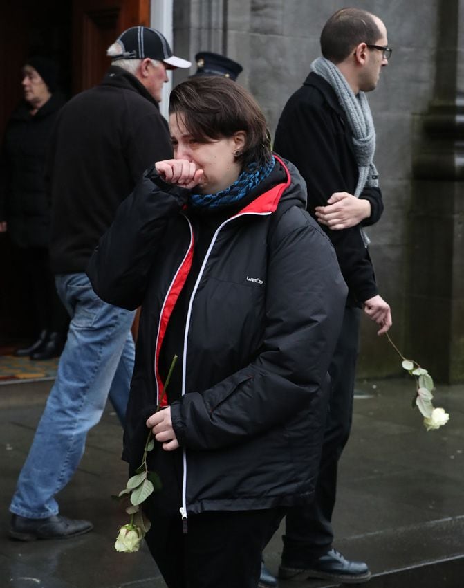 Irlanda se despide entre lágrimas de Dolores O'Riordan
