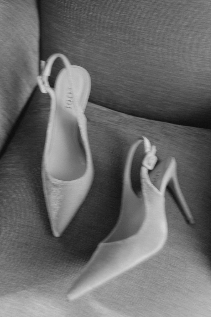 Zapatos de novia blancos sin plataforma