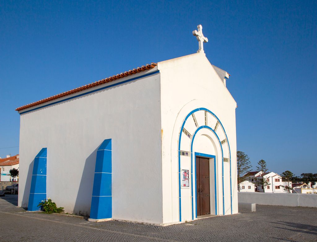 Capilla de Nossa Senhora do Mar, Zambujeira do Mar, Alentejo, Portugal 