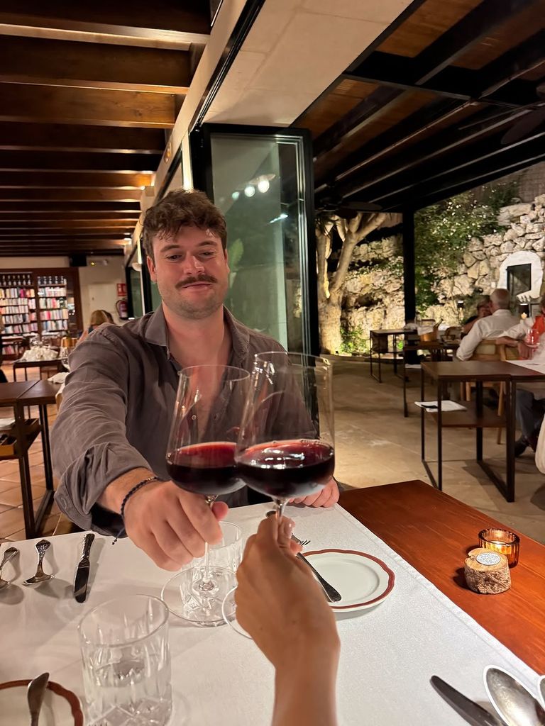 Mario ha elegido estar en un discreto segundo plano