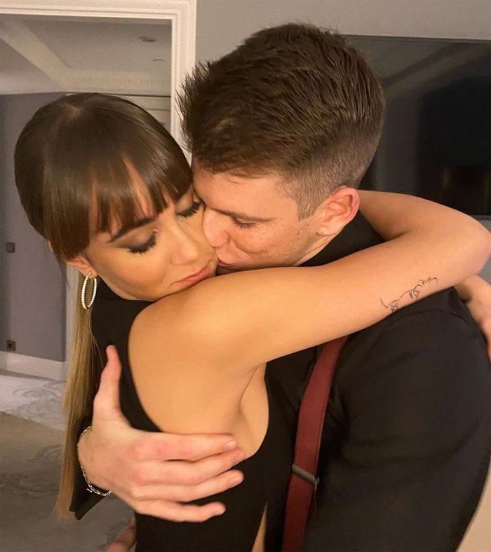 Aitana Ocaña y Miguel Bernardeau