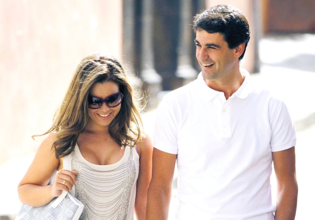 Jesulín de Ubrique y María José Campanario paseando por Tenerife en julio de 2010